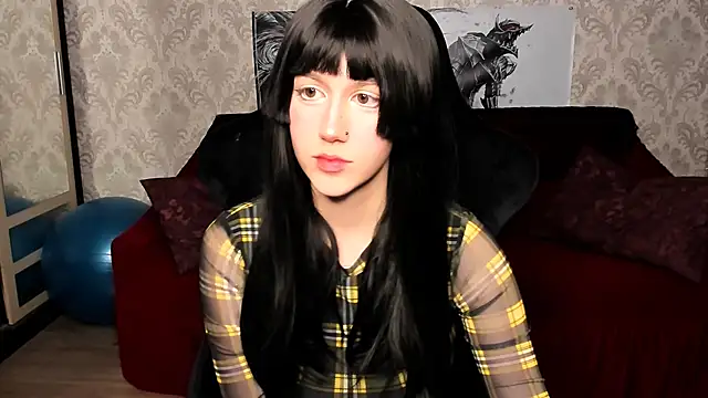 Snapshot of kamisama_ami chatting on 10.28.25 kamisama ami online show from 10.28.25