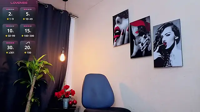 Flor Gil online show from 11.28.25