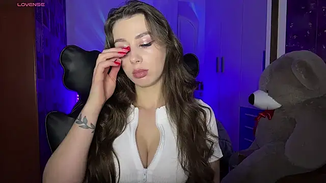 SweetCherry  N online show from 12.17.25