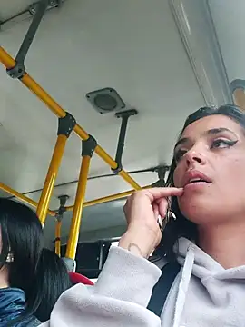 Moon And Sunn online show from 11.15.25