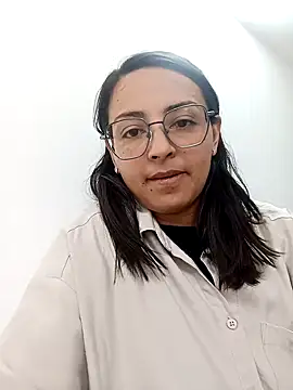 Snapshot of Macarena-2 chatting on 11.04.25 Macarena-2 online show from 11.04.25