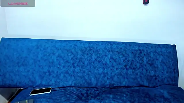 Isa-Giraldo online show from 04.13.26