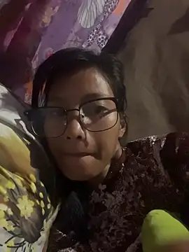 hottiebabe23 online show from 11.15.25