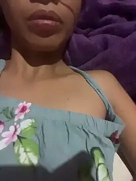 hottiebabe23 online show from 12.04.25