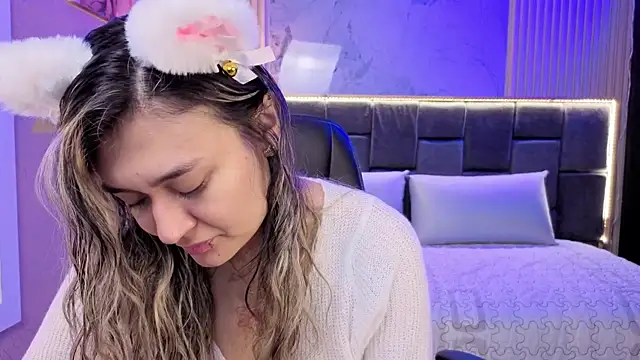 Im-Lola online show from 11.12.25