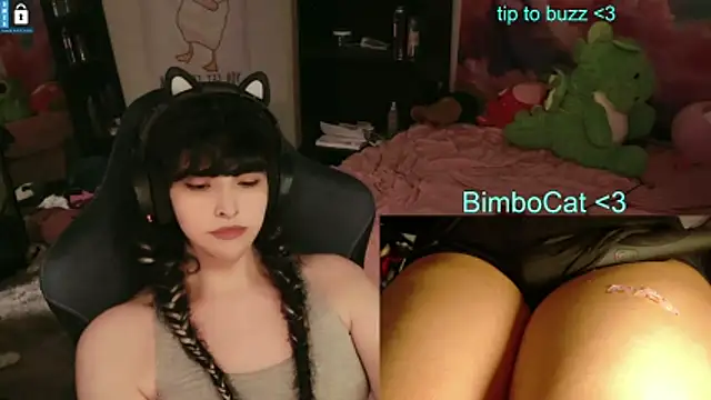 Snapshot of BimboCat chatting on 05.17.26 BimboCat online show from 05.17.26