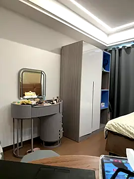 xiaojingzi66 online show from 11.14.25