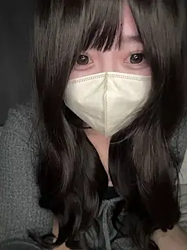 Snapshot of _ame_m chatting on 11.25.25 ame m online show from 11.25.25