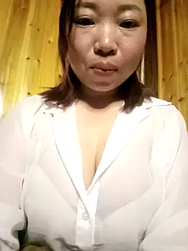 julybe online show from 02.15.26