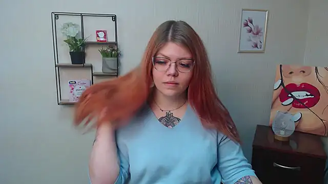 Snapshot of Lina_ri_ chatting on 11.15.25 Lina ri online show from 11.15.25