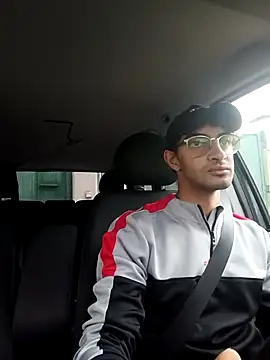 Snapshot of KaTorino chatting on 10.30.25 KaTorino online show from 10.30.25