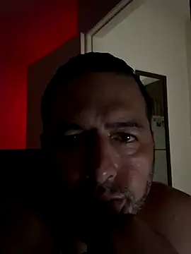 ezrah23 online show from 11.04.25