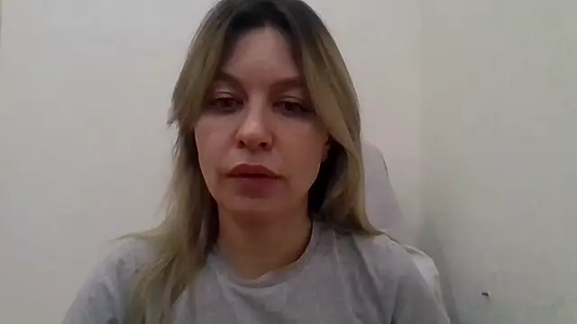 Little Milf 5 online show from 11.17.25