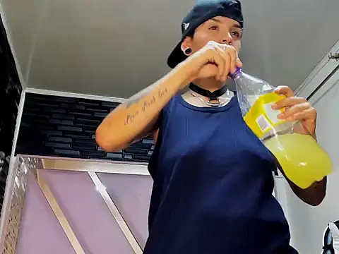 SubGirlRs online show from 10.30.25