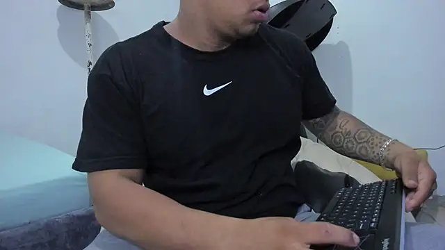 LucassFoster online show from 11.13.25