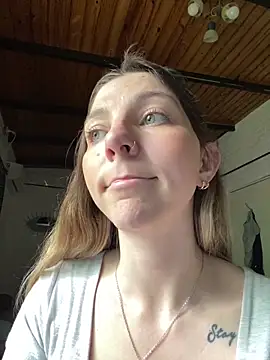 Snapshot of Camilu2025 chatting on 10.30.25 Camilu2025 online show from 10.30.25