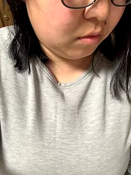 mina mi na online show from 11.14.25