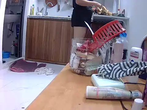 Drizzle-Rian online show from 11.19.25