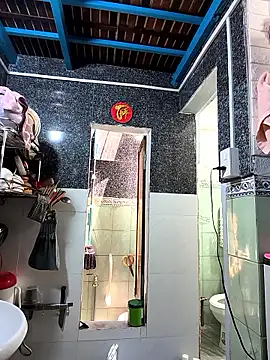 Snapshot of Okleotina9 chatting on 04.02.26 Okleotina9 online show from 04.02.26