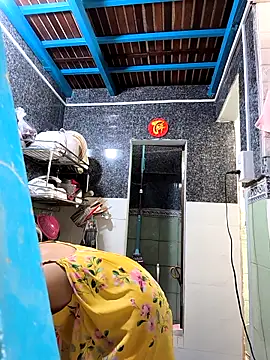 Snapshot of Okleotina9 chatting on 04.07.26 Okleotina9 online show from 04.07.26