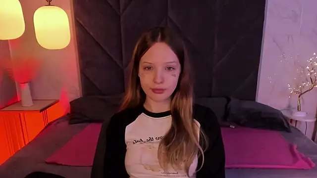 Iris Fresh online show from 12.05.25