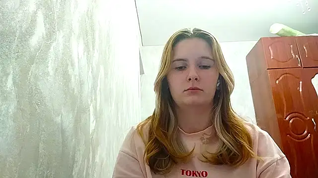 PearlHennington online show from 10.30.25