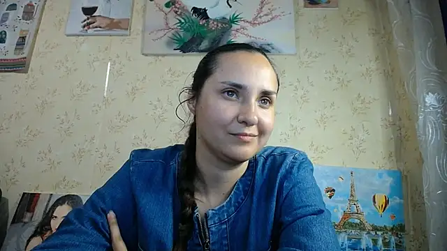 Snapshot of VoulezVous_Angel chatting on 05.30.26 VoulezVous Angel online show from 05.30.26
