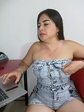 Candy69  online show from 12.18.25