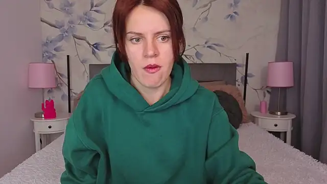 Sandra angel  online show from 11.26.25