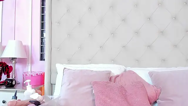 scarlett leblanc  online show from 03.23.26