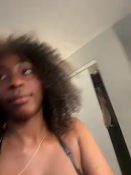 MadameMuse online show from 03.22.26