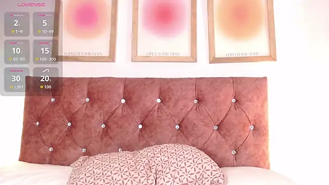 Madisonkay online show from 11.14.25