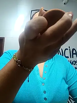 Samaraa Lee online show from 11.11.25