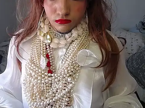 VanesaCrossic online show from 11.13.25