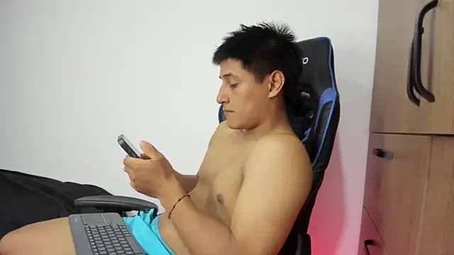 dorman boy online show from 11.13.25