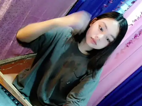 lustfullakim online show from 11.28.25