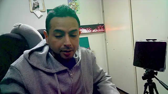 YoungStallionXL online show from 02.25.26