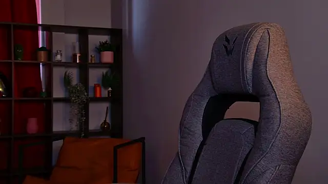 ElinVale online show from 04.08.26