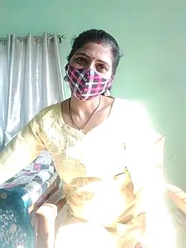 Divine Lustt online show from 02.20.26