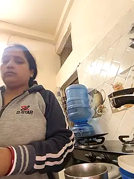 Snapshot of Hot-Sana2 chatting on 11.03.25 Hot-Sana2 online show from 11.03.25