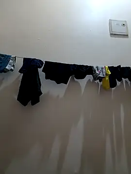 Snapshot of Hot-Sana2 chatting on 11.15.25 Hot-Sana2 online show from 11.15.25