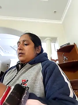 Snapshot of Hot-Sana2 chatting on 12.01.25 Hot-Sana2 online show from 12.01.25