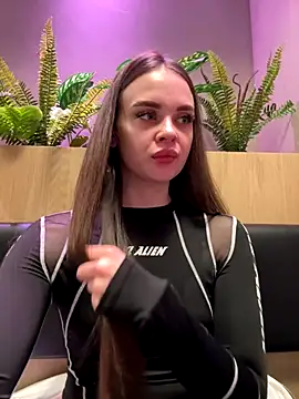 KristiRich online show from 11.04.25