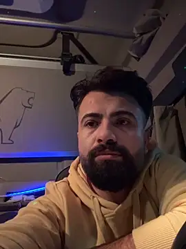 Snapshot of JanSy0 chatting on 12.22.25 JanSy0 online show from 12.22.25