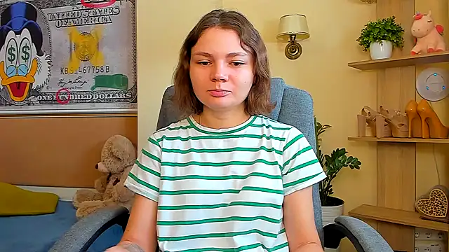 Stella-Maers online show from 11.15.25