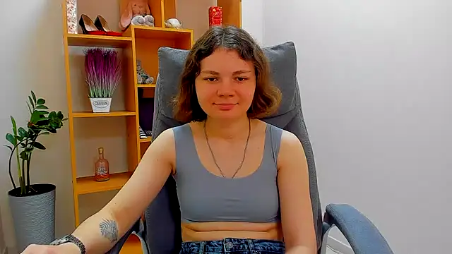 Snapshot of Stella-Maers chatting on 05.20.26 Stella-Maers online show from 05.20.26
