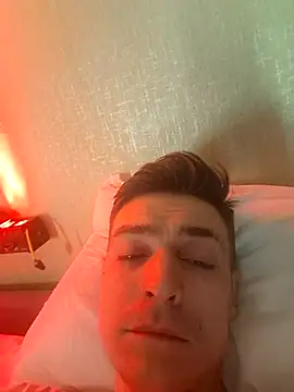 Snapshot of SoftVoltage chatting on 02.25.26 SoftVoltage online show from 02.25.26