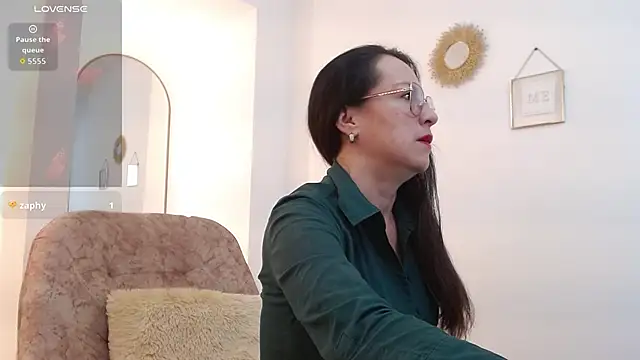 Lauryn Jones online show from 03.14.26