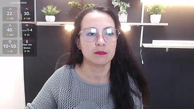 Lauryn Jones online show from 04.06.26