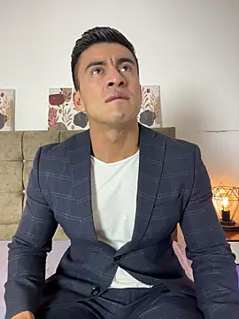 Snapshot of Chris_Clarck chatting on 12.14.25 Chris Clarck online show from 12.14.25